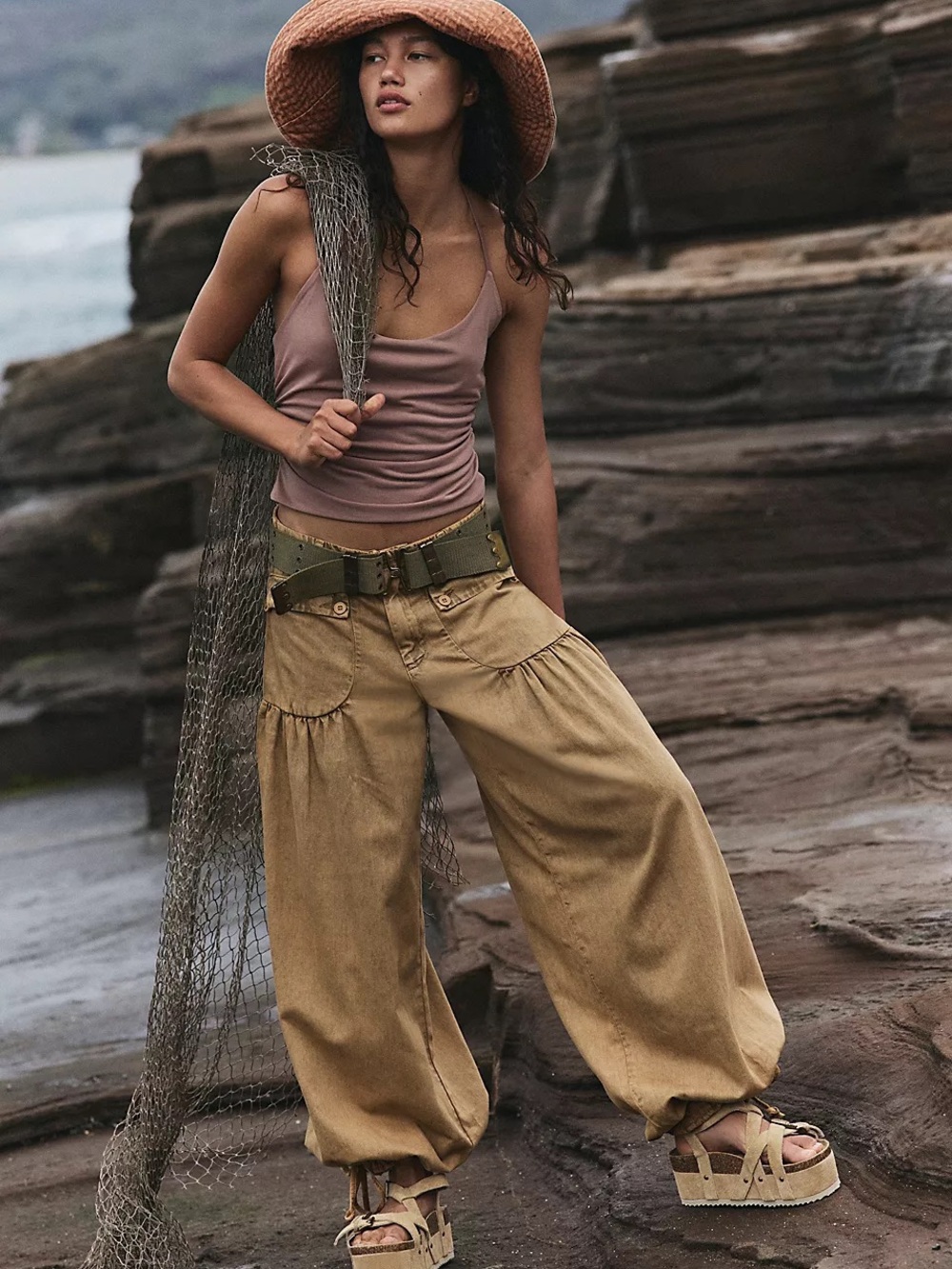 Free People Lotus Balloon Jeans NWT Mustard - Picture 4 of 10
